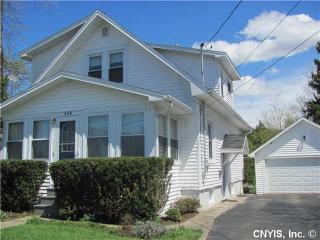 408 Fayette St, Manlius, NY 13104-1014