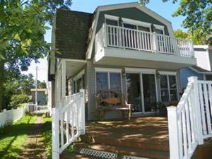 15 Crystal Ave, Lakewood, NY 14750-1503