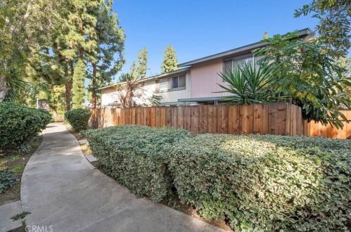 4825 Jackson St, Riverside, CA 92503-8033