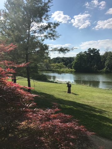 5099 Spring Valley Rd, London, OH 43140-8780