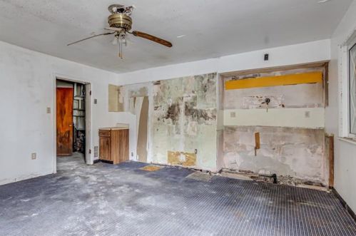 1702 High St, Pittsburgh, PA 15212-3124