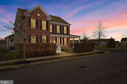 37 Sutherland Way, Navy Sup Dpt, PA 17050-4106