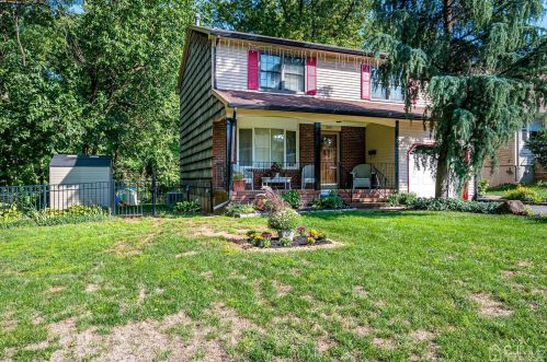 890 Court St, Woodbridge, NJ 07095-3606