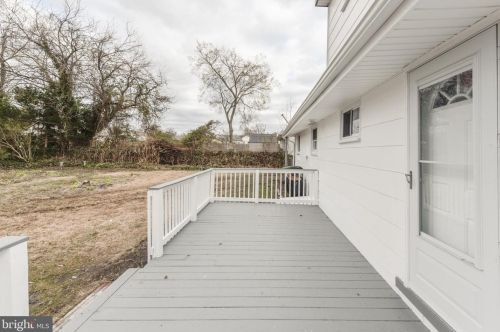 1102 Cumberland Ave, West Deptford NJ  08096-3041 exterior