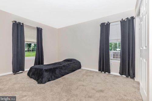 17 Lion Ct, Limerick PA  19468-1339 exterior