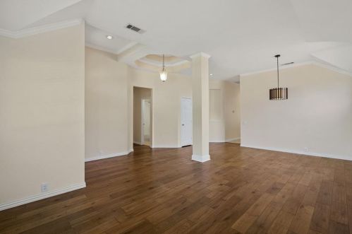 6701 Candlecreek Ln, Plano TX  75024-5511 exterior