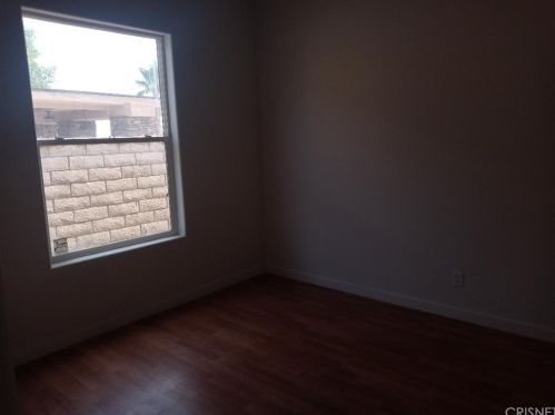 27589 Cloverleaf Dr, Helendale, CA 92342-7748
