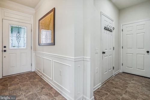 150 Long Point Dr, Fredericksburg, VA 22406-5451