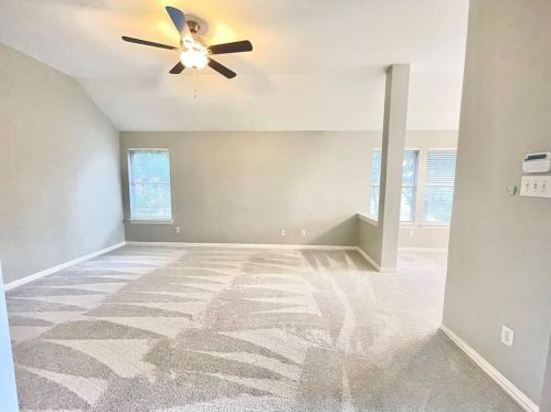 1005 Tanglewood Ln, Lewisville TX  75028-8234 exterior