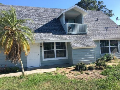 4303 Lee Blvd, Lehigh Acres, FL 33971-1727
