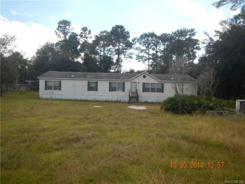6160 Meadow St, Homosassa, FL 34446-2310