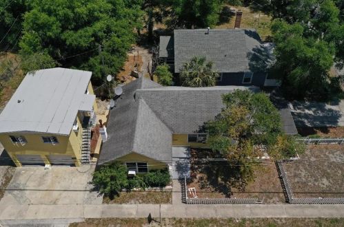 1347 9 Ave, Saint Petersburg FL  33705-1220 exterior
