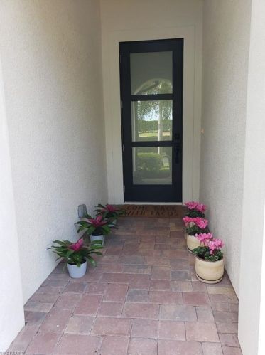 7956 Cordoba Pl, Naples, FL 34113-8747