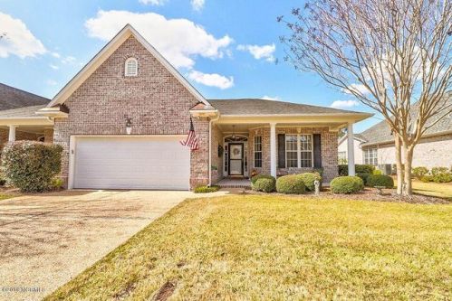 1012 Storm Petrel Ct, Belville, NC 28451-4112