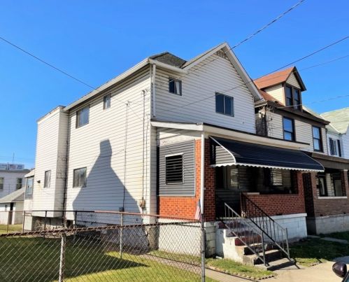 428 Ohio Ave, Glassport, PA 15045-1429