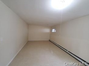 8 Sandburg Ct, Middletown NY  10941-1813 exterior
