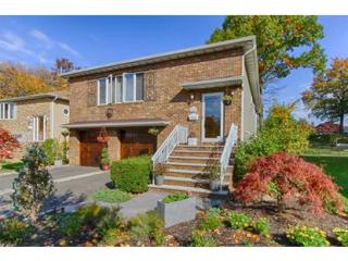 150 Princeton St, Nutley, NJ 07110-1128