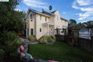 1910 San Antonio Ave, Berkeley CA  94707-1649 exterior