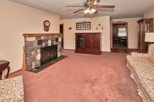 9 Crescent Ave, Warwick NY  10990-1047 exterior
