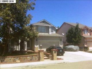 2350 Windsor Ln, Oakley, CA 94561-3316