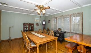15 Churchill Ln, Smithtown, NY 11787-4013