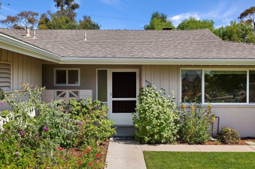 5074 Santa Susana Ave, Santa Barbara, CA 93111-2142