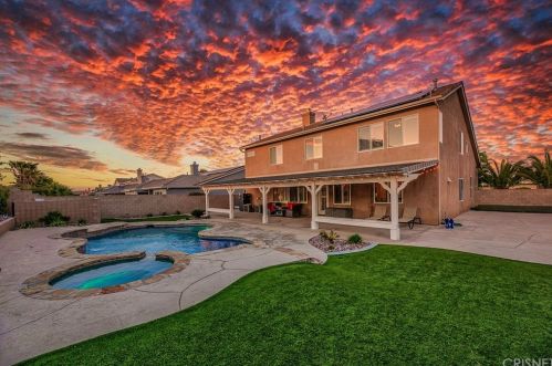 42459 Biscay St, Lancaster, CA 93536-4568