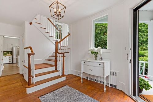 365 Elm Rd, Briarcliff NY  10510-2207 exterior