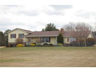 133 Hearts Ln, Ligonier, PA 15658-2551