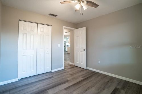 1163 Ridgecrest Ct, Palm Harbor FL  34683-2732 exterior