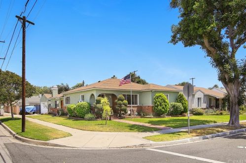 5968 Amos Ave, Lakewood, CA 90712-1323