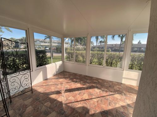 2381 Shady Ln, Delray Beach, FL 33445-5918