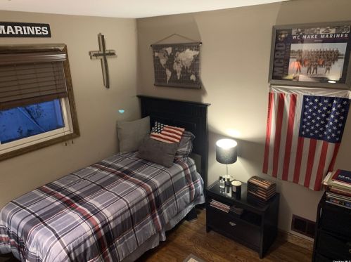 3577 Roanoke St, Seaford NY  11783-3005 exterior