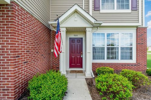 905 114th Pl, Crown Point, IN 46307-7147