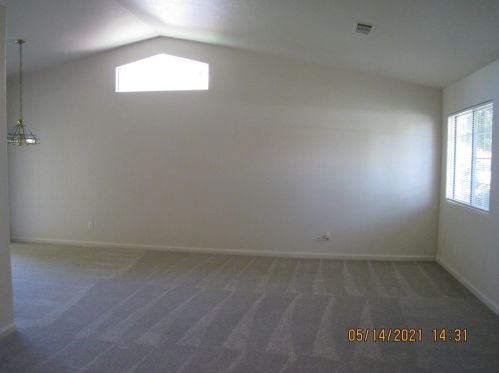 973 Friguglietti Ave, Los Banos, CA 93635-2632