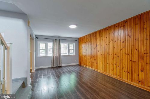 29 Pennewell Dr, Wilmington, DE 19809-3313