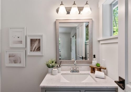 12675 Fiori Ln, Sebastopol CA  95472-9571 exterior