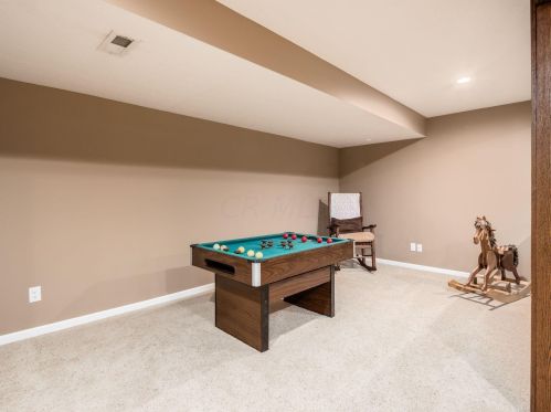 3230 Weeping Spruce Dr, Darbydale OH  43123-1490 exterior