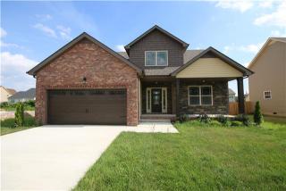 1022 Sunrise Dr, Clarksville, TN 37042-1491