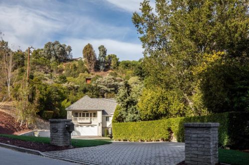 1009 Silver Hill Rd, Redwood City, CA 94061-1816