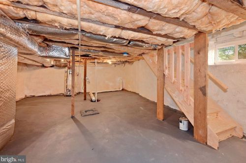 12 Poplar St, Swedesboro NJ  08085-1228 exterior