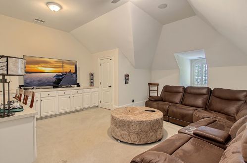 3129 Ball Ct, Mount Pleasant SC  29466-8008 exterior