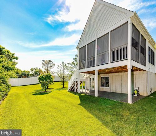 221 Hanover Rd, West Deptford NJ  08086 exterior