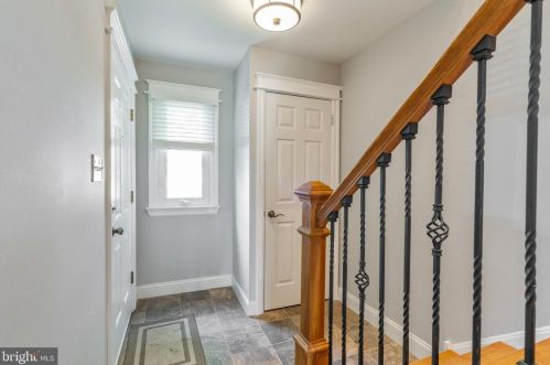 296 Stone Rdg Dr, Norristown PA  19403-5222 exterior