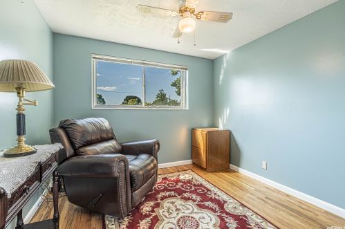 293 350, West Kaysville UT  84037-2417 exterior