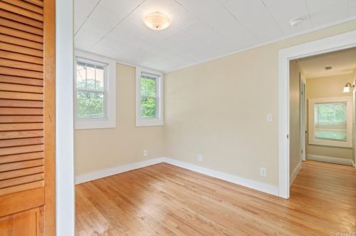 2450 State Route 208, Walden NY  12586-2801 exterior