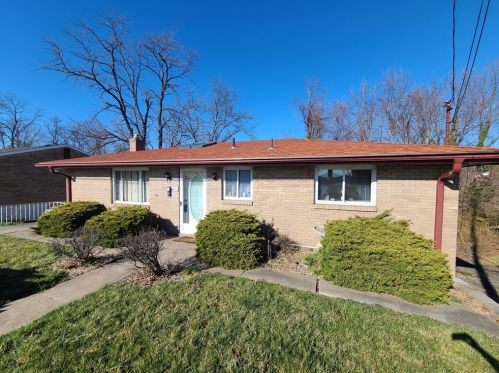 120 Lilmont Dr, Pittsburgh, PA 15218-2209