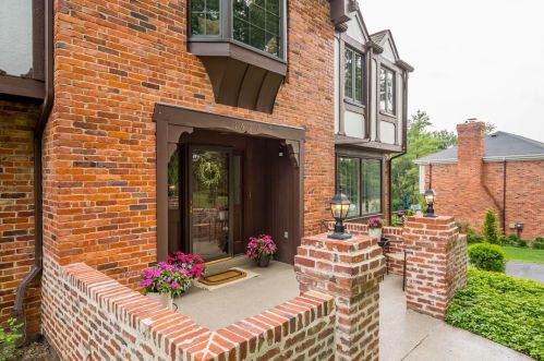 1627 Williamsburg Cir, Pittsburgh, PA 15241-2968