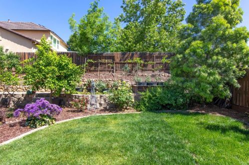 2011 Stockman Cir, Folsom CA  95630-6236 exterior