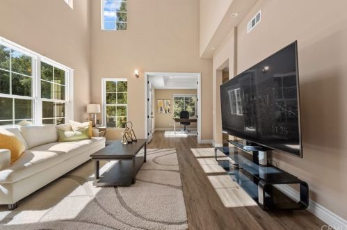 1883 Ginseng Ln, Chino Hills CA  91709-0023 exterior